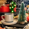 Pastel Renkli Çay Fincanı ve Çam Ağacı Yılbaşı Hediye Seti 02 resmi