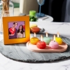 Kişiye Özel Çerçeve + Makaron Mum Hediye Seti resmi