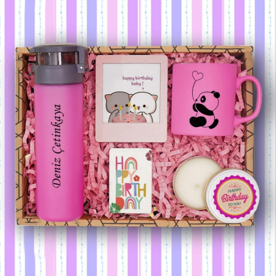 Doğum Günü Hediye Kutusu & Cam Suluk, Pembe Kupa, Mum , Çerçeve, Magnet resmi