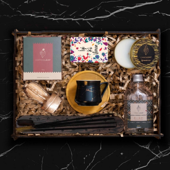 Fincan, Tütsü, Kahve, Mum, Kolonya Hediye Set resmi