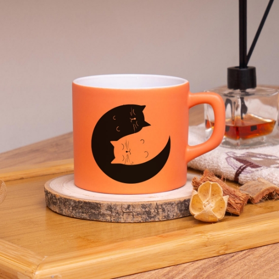 Seraclass Turuncu Renkli Kedi Tasarımlı Çay & Nescafe Fincanı resmi