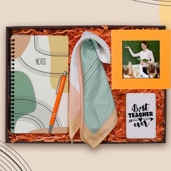 Öğretmenler Günü Özel Hediye Seti & Fular, Defter, Kalem, Fotoğraf Çerçevesi, Magnet resmi