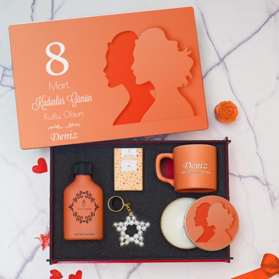 Kadınlar Günü & Kişiye Özel Premium Kutu, Kahve Fincanı, Kahve, Anahtarlık, Kolonya resmi