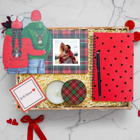 Sevgili - Arkadaş- Dosluk  Temalı Kişiye Özel Çerçeve, Defter, Kalem, Mum resmi