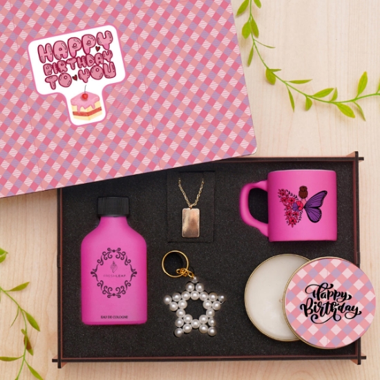 Happy Birthday Ahşap Kutulu Kadın Hediye Seti & Fincan, Kolonya, Kolye, Anahtarlık, Mum resmi