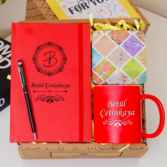 Kişiye Özel Renkli Defter , Kırmızı Kupa Bardak, Tükenmez Kalem & Hediye Seti resmi