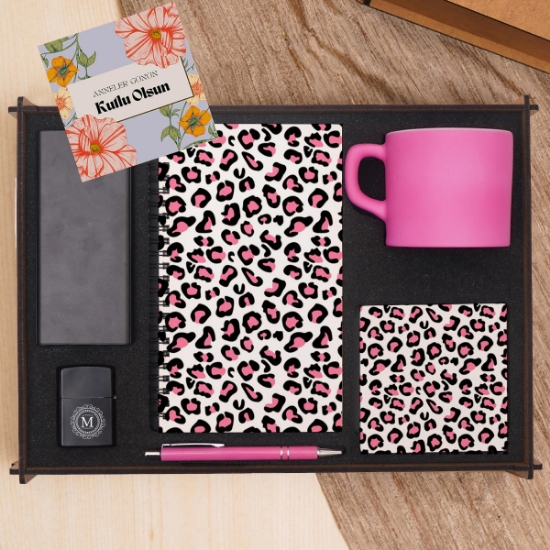 Premium Hediye Kutusu & Powerbank, Çakmak, Defter, Kalem, Kupa Bardak, resmi
