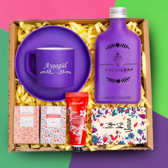 Kişiye Özel Kahve Fincanı, 200Ml Limon Kolonyası,20Gr Aromalı Kahve,Dermokil El&Vucut Kremi,Magnet Hediye Seti