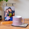Ahşap Standlı Fotoğraflı Çerçeve & Kişiye Özel Ahşap Sunumlu Sütlü Kahve Renkli Çay & Nescafe Fincanı