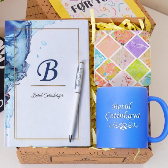 Kişiye Özel Renkli Defter , Mavi Kupa Bardak, Tükenmez Kalem & Hediye Seti resmi
