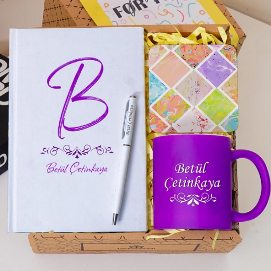 Kişiye Özel Renkli Defter , Mor Kupa Bardak, Tükenmez Kalem & Hediye Seti resmi