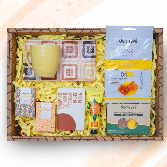 Hediye Seti, Sunumlu Fincan, Aromalı Türk Kahvesi, Güzellik Seti,  resmi