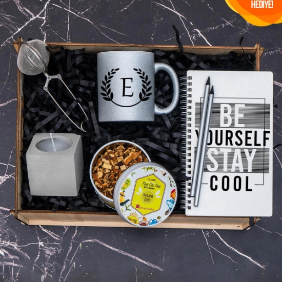 Mum, Kupa, Tropik Çay , Defter, Kalem , Çay Süzgeci  Hediye Kutusu resmi