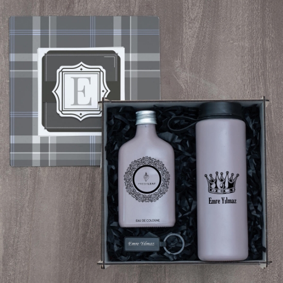 Kişiye Özel Cam Suluk, Anahtarlık, 200ML Tasarımlı Çikolata Koloyası & Erkek Hediye Seti