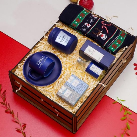 Yılbaşı Yeni Yıl Hediye Seti Fincan Takımı, Kahve, Mum, Kolonya, Çorap resmi