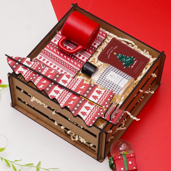 2026 Yılbaşı, Yeni Yıl Hediye Seti Sunumlu Fincan, Tütsü, Kolonya, Magnet resmi