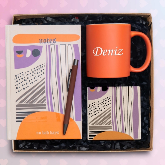 Kişiye Özel Kupa, Tasarımlı Defter, Tükenmez Kalem, Bardak Altı Hediye Seti resmi