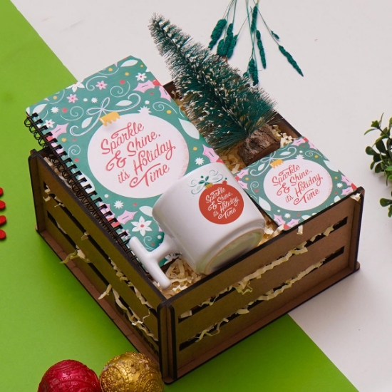 Yeni Yıl Yılbaşı Hediye Seti & Ahşap Defter, Fincan, Çam Ağacı, Fincan Altı resmi