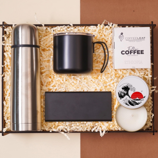 Erkek/Kadın İçin Premium Hediye Seti – Filtre Kahve, Mum, Termos, Kupa, Powerbank
