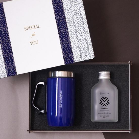 Premium Hediye Seti – Ahşap Kutuda Termos Mug & Kolonya