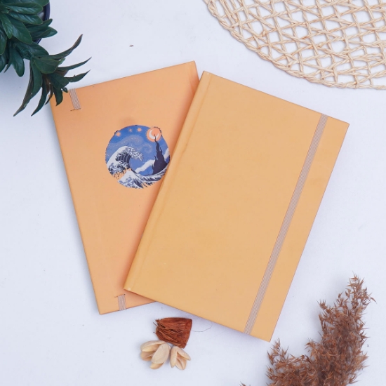 A5 Laklı Taslama Kapaklı Defter 13 x 21 cm - Sarı