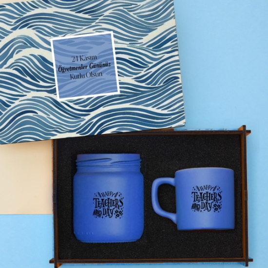 Öğretmene Hediye  Ahşap Kutulu Hediye seti - Mum, Kahve Fincanı resmi