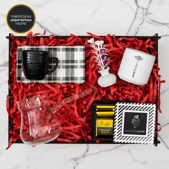 Cam Cezve , Kahve Fincanı, Çikolata, Mum, Masa Çiçeği,  Hediye Kutusu