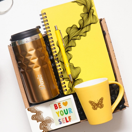 Kişiye Özel Hediye Seti – Gold Çelik Kupa 300 ml, Latte Bardak, Defter, Kalem, Fotoğraf Çerçevesi