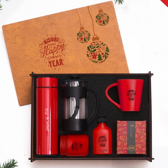 Kahvesever Yılbaşı Hediye Kutusu – Termos, French Press, Mum, Kupa resmi