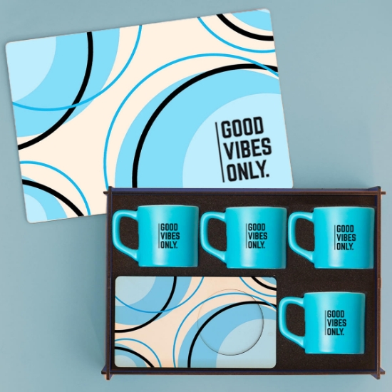 Good Vibes Only. Tasarımlı Sürekli Kullanılabilir Ahşap Kutuda 4’lü Türk Kahvesi Fincan Takımı resmi