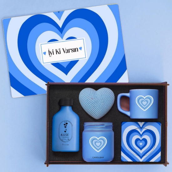 Sevgiliye Aşk Temalı Hediye Seti | Kolonya, Mum, Kahve Fincanı & Dekoratif Kalp