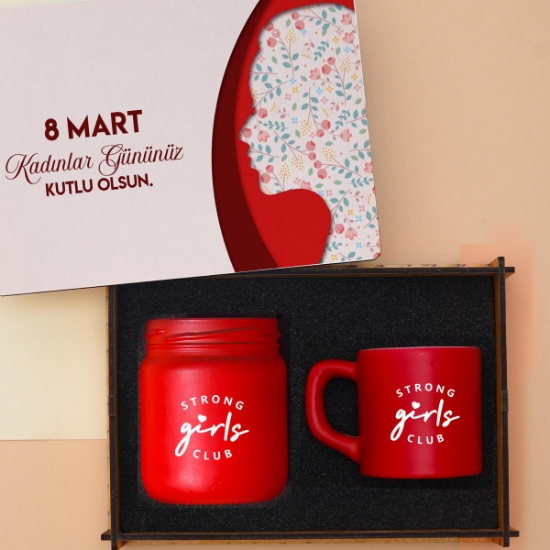Kadınlar Günü Hediyesi Ahşap Anı Kutusu, Kahve Fincanı ve Kokulu Mum Seti- Kırmızı