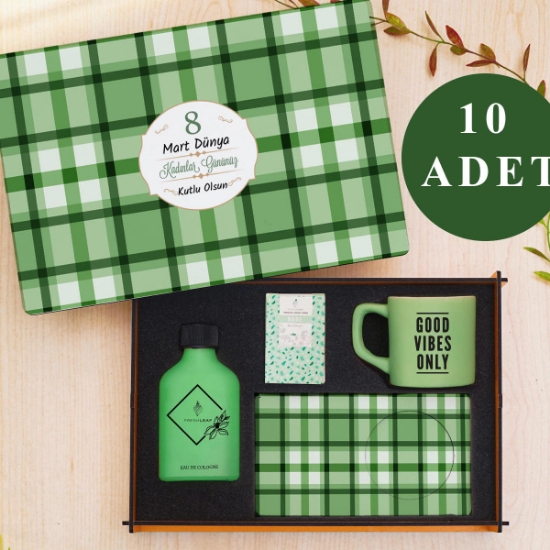 Kadınlar Günü 10’lu Set | Dekoratif Ahşap Kutu, Ahşap Sunumlu Fincan, Kahve , Kolonya, resmi