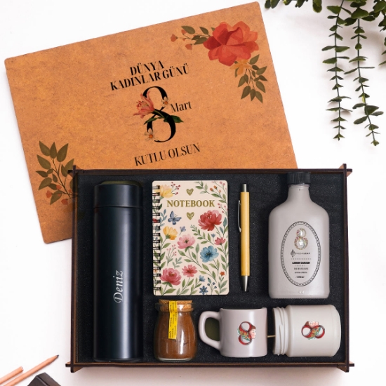 Kadınlar Günü Özel Seti - Termos, Defter, Kalem, Kolonya, Mum, Kahve, Fincan