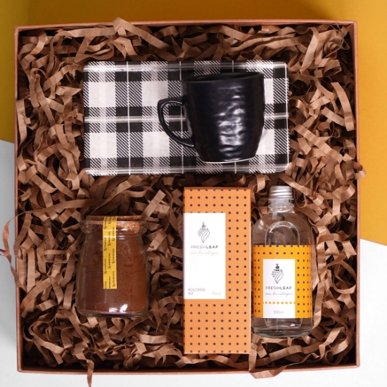 Türk Kahvesi, Fincan,  Kolonya,  Özel Hediye Kutusu