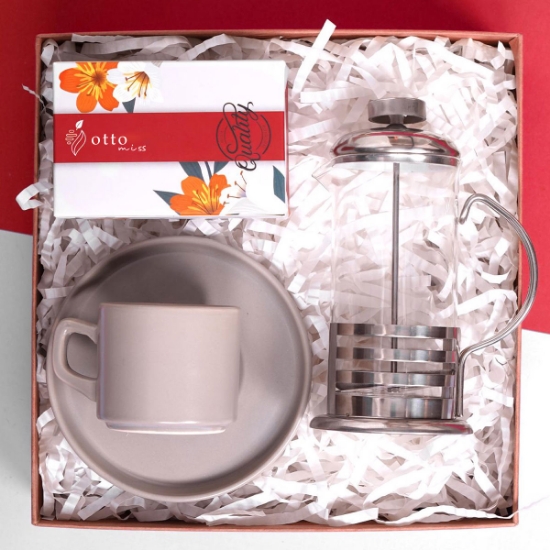 Çay Fincan, Frenchpress, Bitki Çayı Hediye Kutusu
