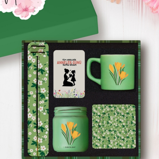 Anneler Günü Hediye Kutusu – Fincan, Mum, Tütsü ve Magnet Seti - Yeşil