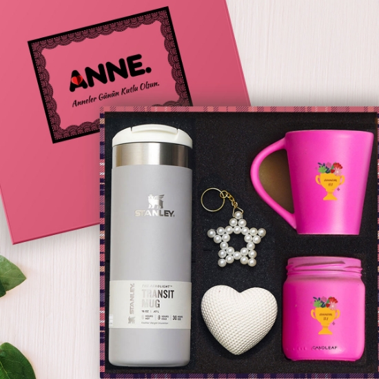 Anneler Gününe Özel Premium Hediye Seti – Stanley Termos, Kupa, Mum ve Özel Kutu